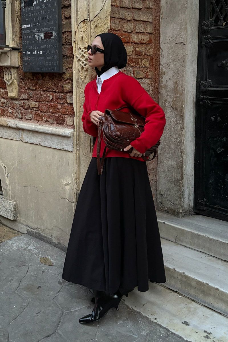 Betül Hermione Look-1