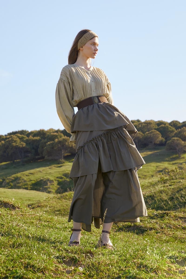 Asimetrik Fırfırlı Etek Taş (1)