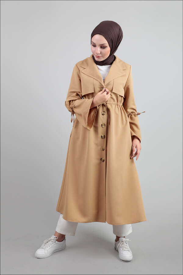 Beli Bağcıklı Camel Trenç