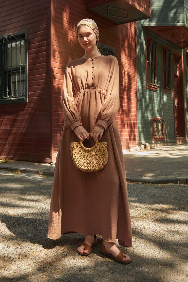 Buttoned Muslin Dress Cinnamon - 10