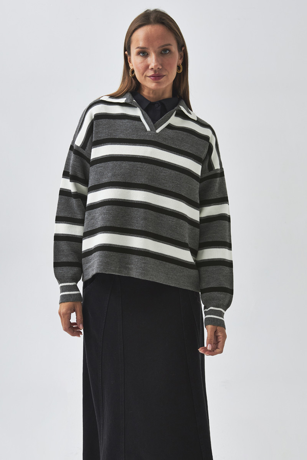 Striped Polo Sweater Grey