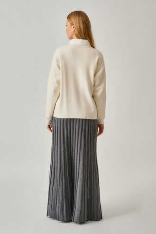 Crew Neck Premium Knit Cardigan Ecru - 9