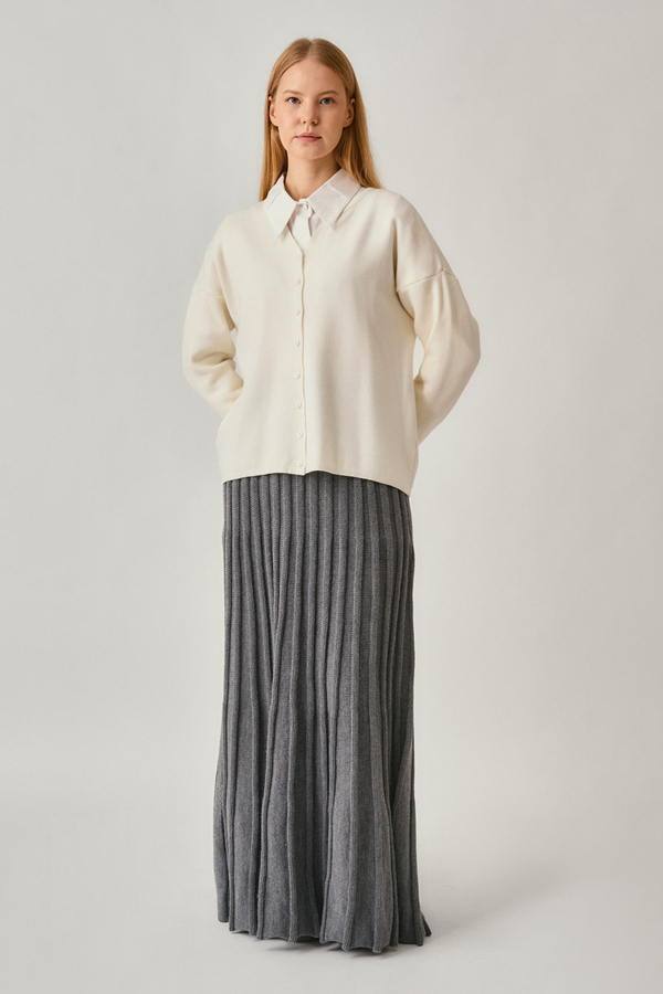 Crew Neck Premium Knit Cardigan Ecru - 5