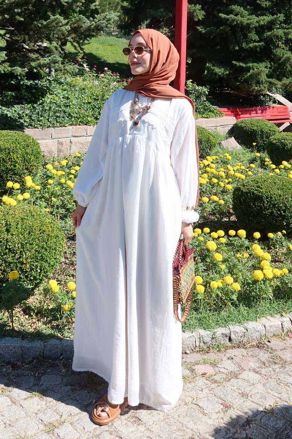 Dantel Robalı Elbise Beyaz - 4