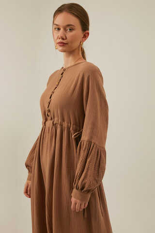 Düğmeli Müslin Elbise Açık Taba - 6