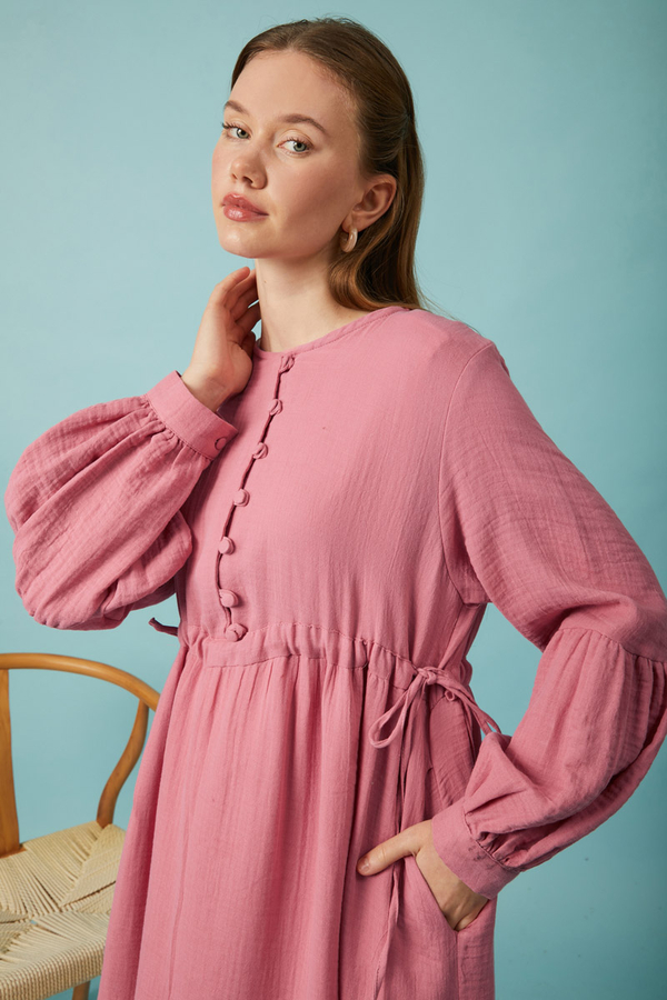 Düğmeli Müslin Elbise Pembe - 15
