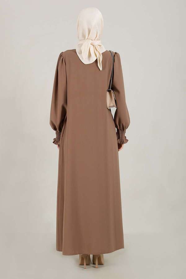 Klasik Elbise Ferace Camel