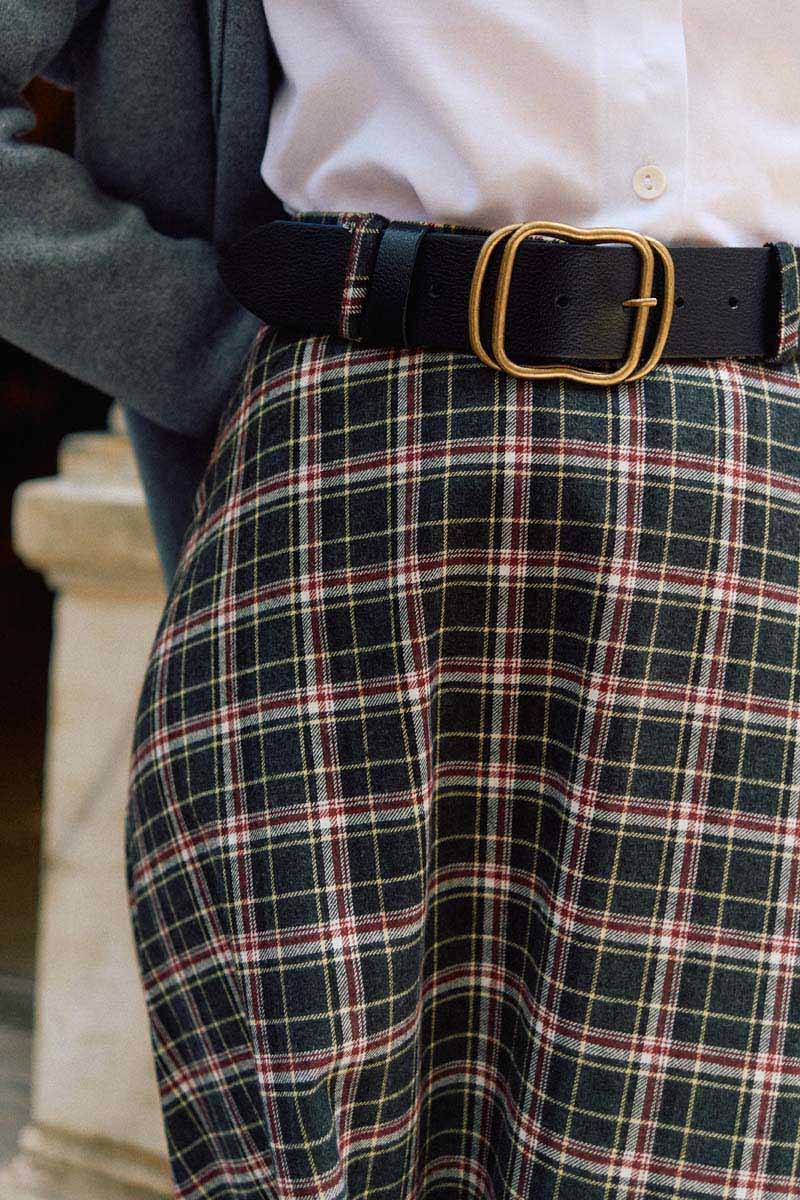 Large Oval Buckle Belt Black