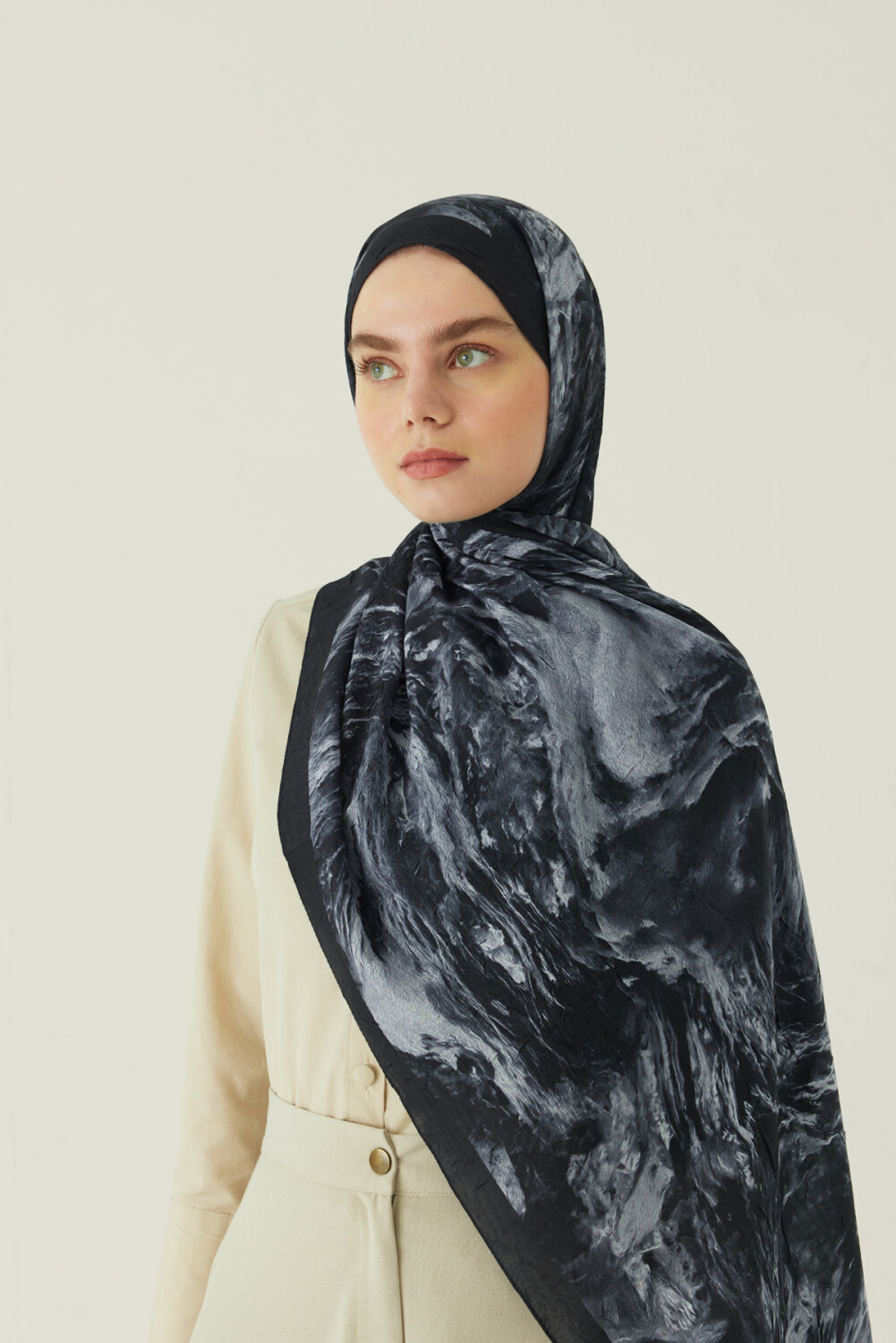 Mermer Desenli Şal Siyah
