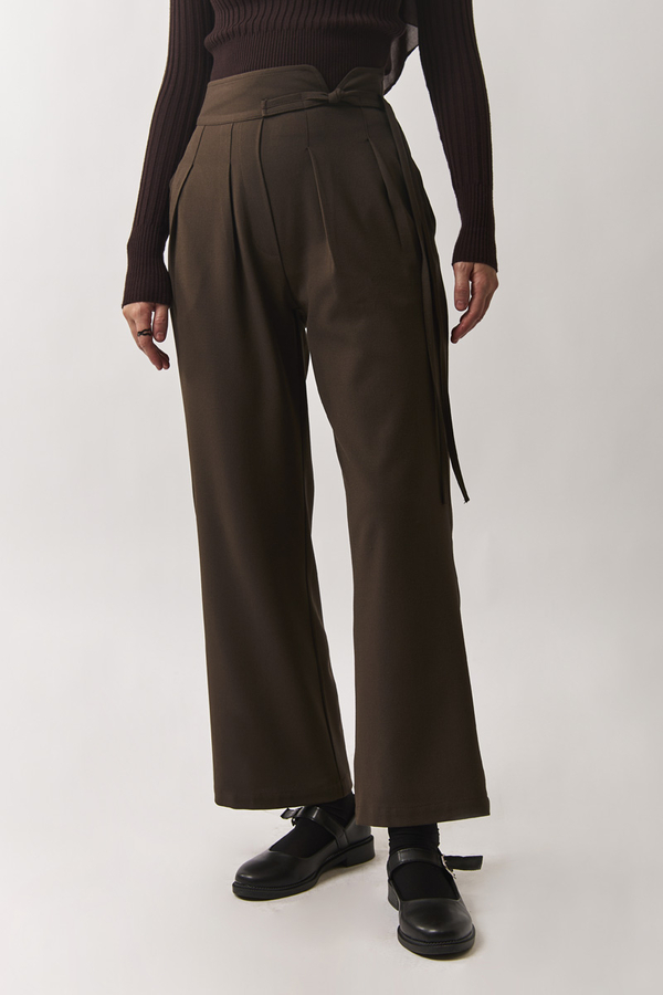Pleated Waistband Trousers Brown