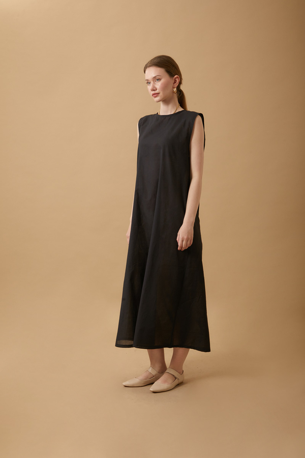 Sleeveless Long Vual Slip Black