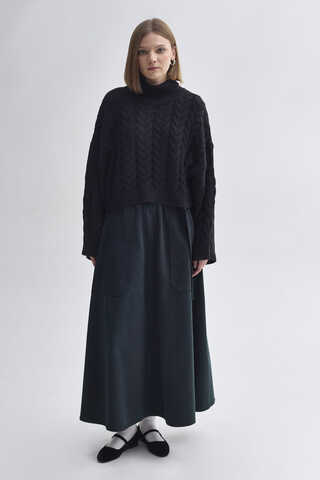 Turtleneck Crop Knit Sweater Black - 9