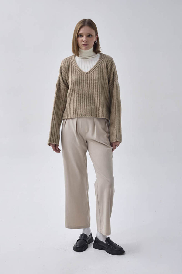 V Neck Crop Knit Sweater Mink - 2