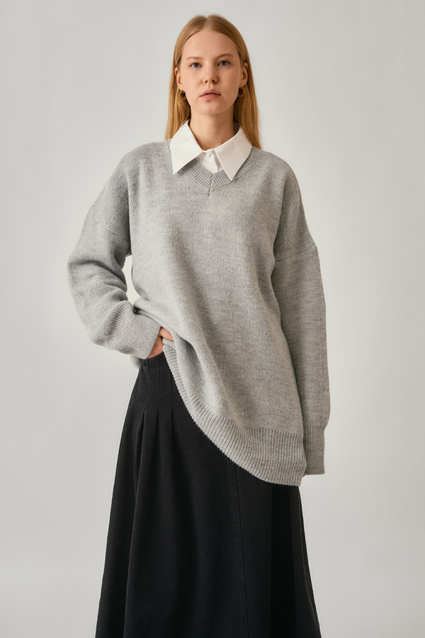V-Neck Knit Sweater Light Grey - 2