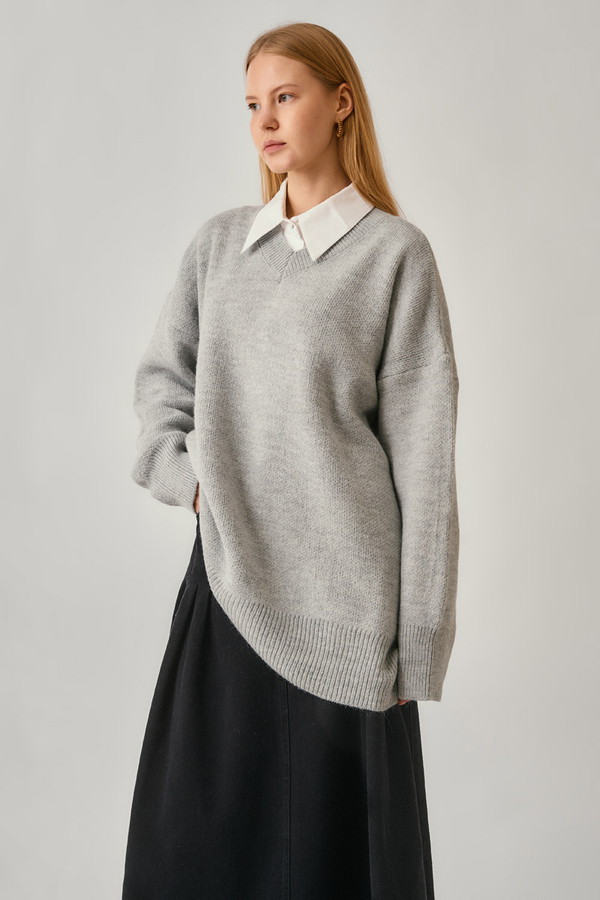 V-Neck Knit Sweater Light Grey - 6