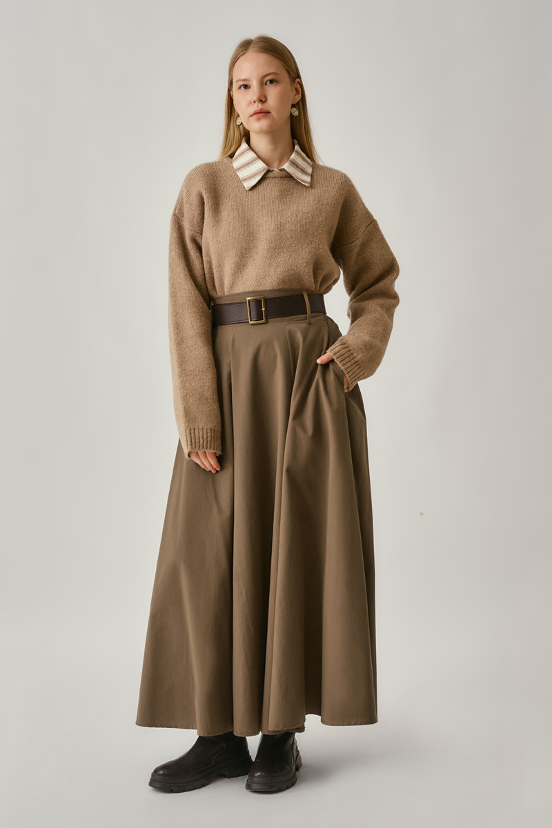 Geniş Kemerli Etek Toprak