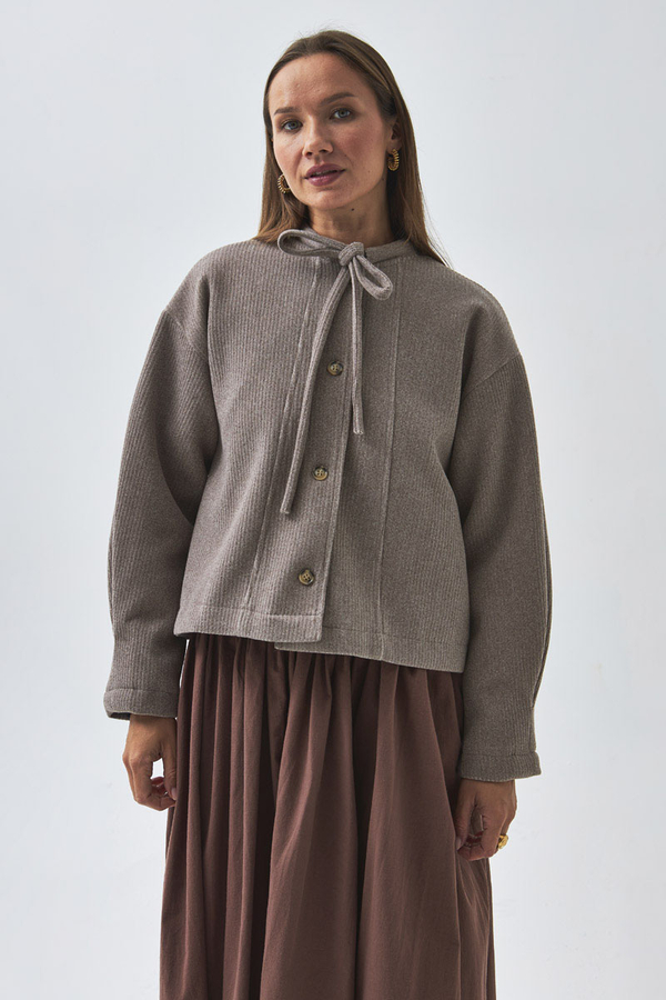 Yakası Bağlamalı Kısa Ceket Vizon - 4