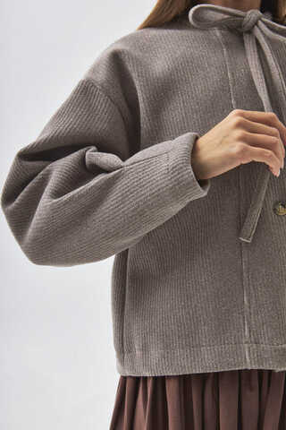 Yakası Bağlamalı Kısa Ceket Vizon - 5